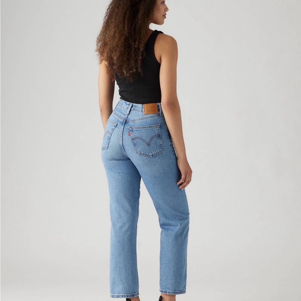 Levi's  Ribcage Straight Ankle